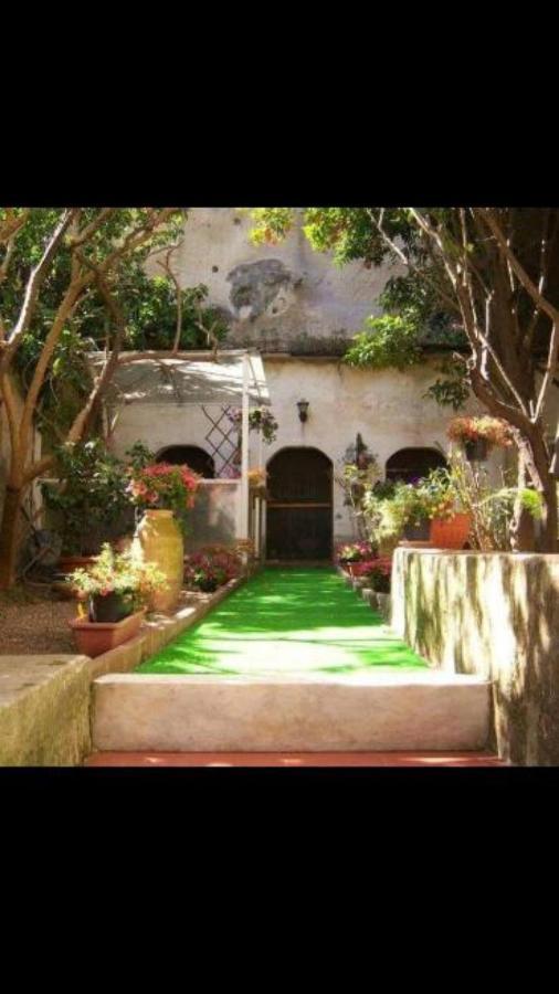 Villa Sofia E Sveva Con Giardino Neapel Exterior foto